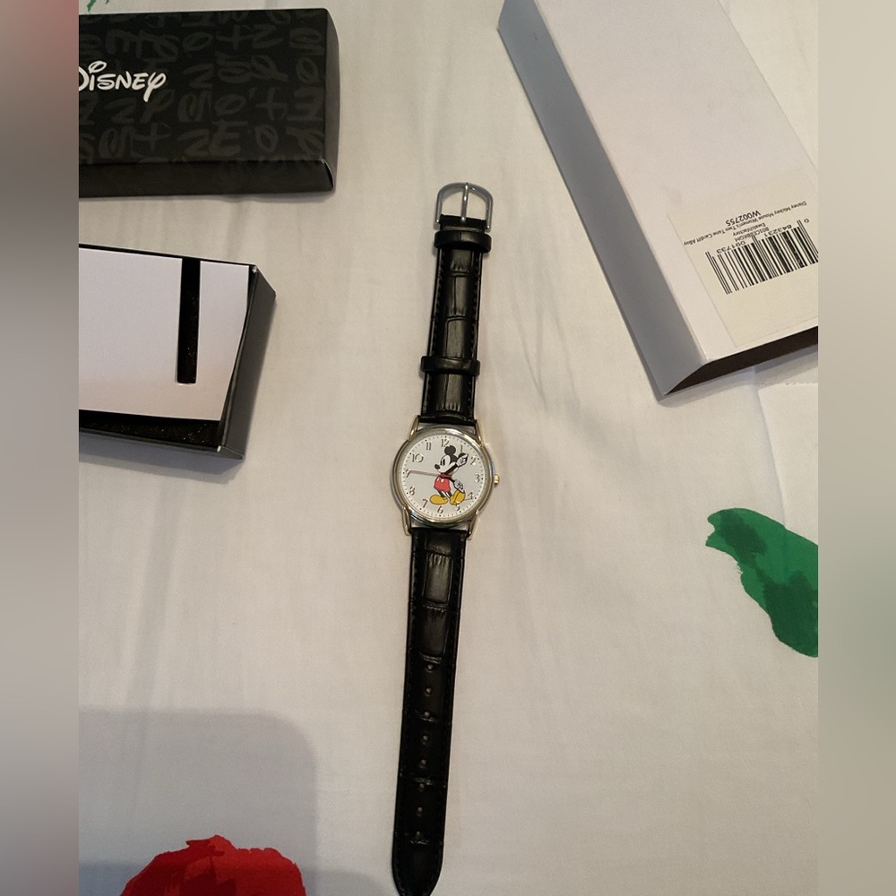 Disney Gold and Black Character Watch Mickey Mouse new